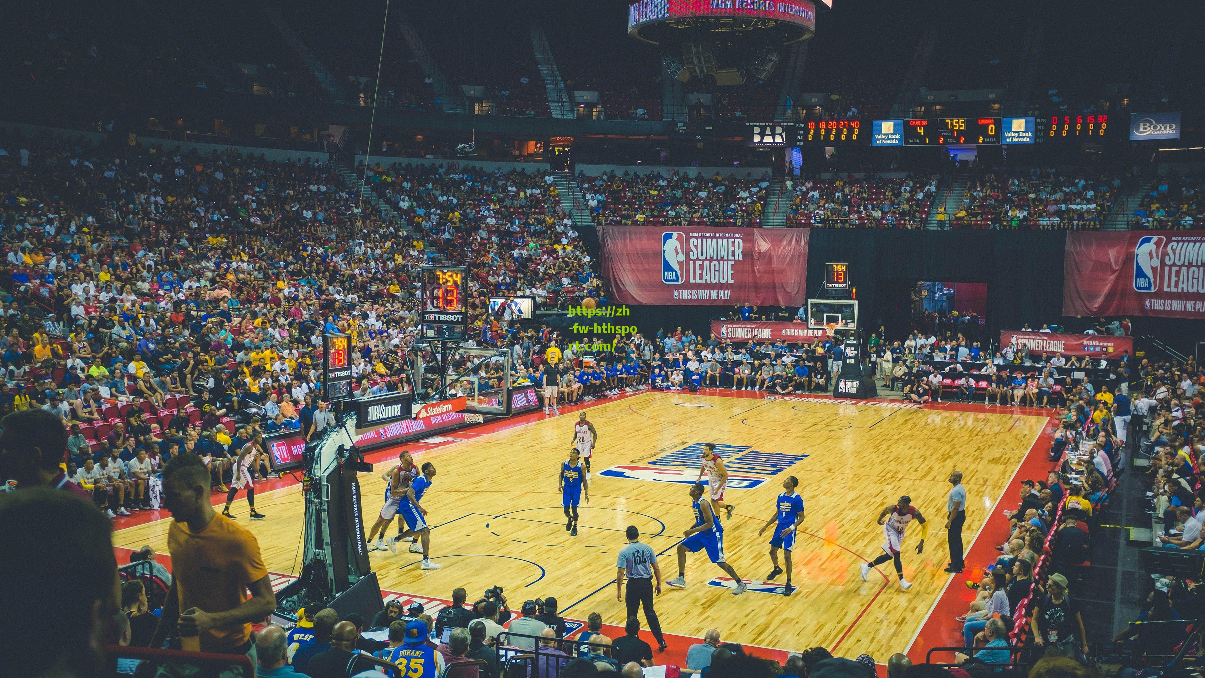 8000万先生失灵?楚阿梅尼四度传球遭封堵,皇马中场隐忧浮出水面