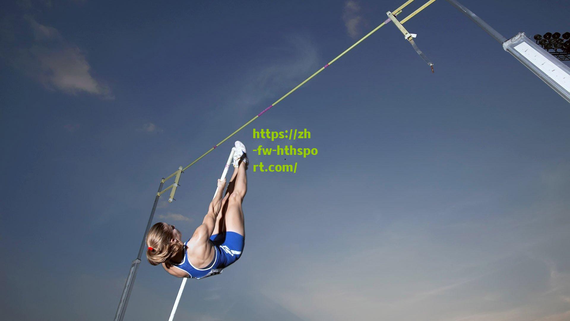 迈克-布朗谈哈特，防守字母真的很难，但他整晚都在拼命战斗